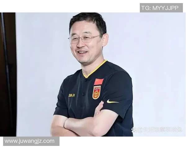 中国足球历史前十球星盘点及其辉煌成就分析