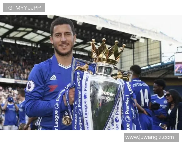 阿扎尔足球明星简介及其职业生涯成就回顾